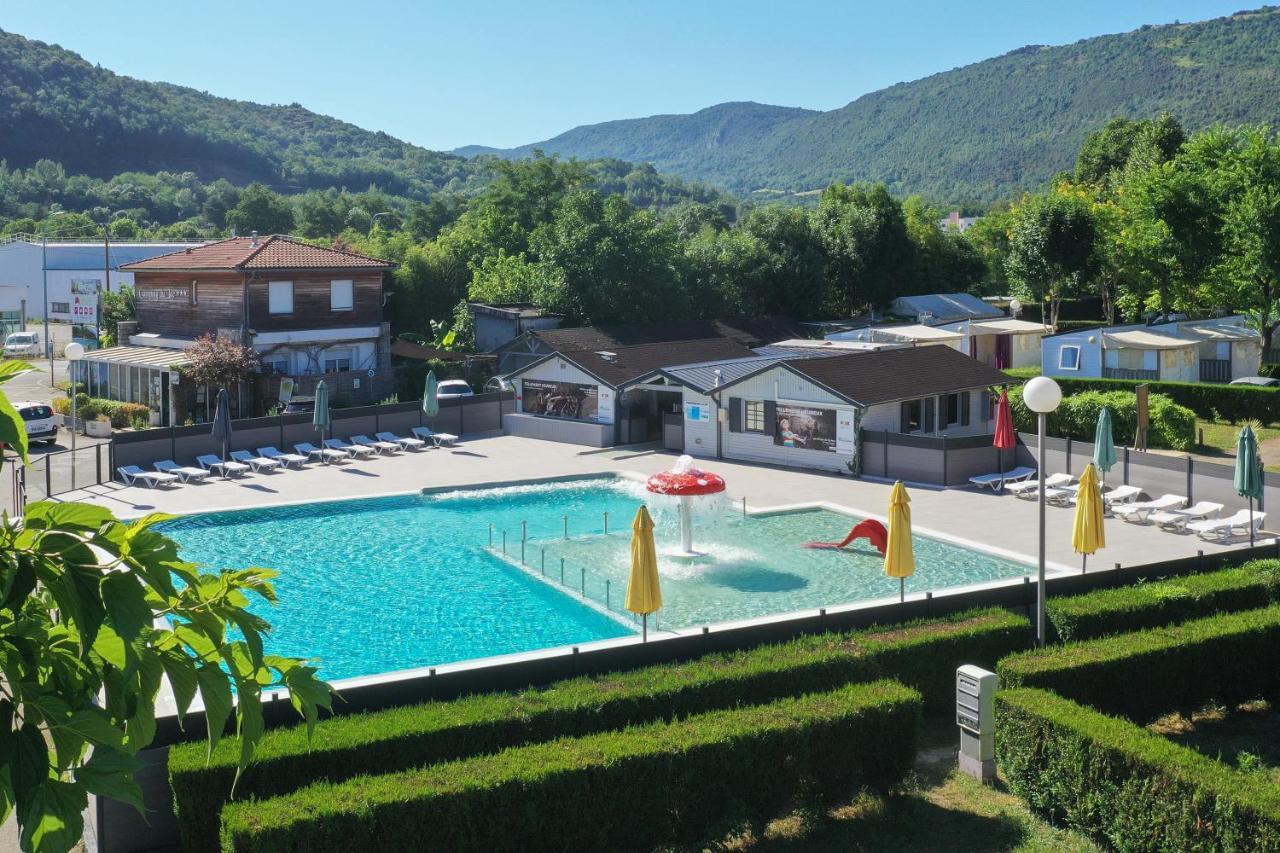 Camping Du Lac Foix Exterior photo